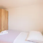 Apartament Tomo *